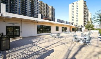 307 YOAKUM Pkwy 406, Alexandria, VA 22304