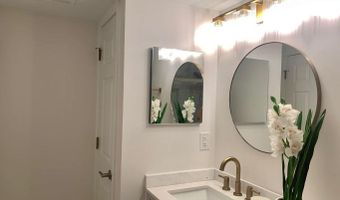 109 Fieldcrest St Apt 302, Ann Arbor, MI 48103