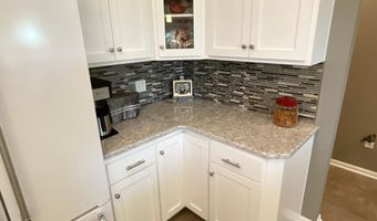 2201 7th St NW C, Austin, MN 55912