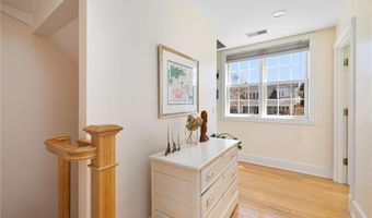 503 Seaside Dr, Jamestown, RI 02835