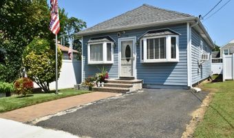 170 Bray Ave, Middletown, NJ 07748