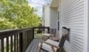 25 BAYSIDE Dr, Bayonne, NJ 07002