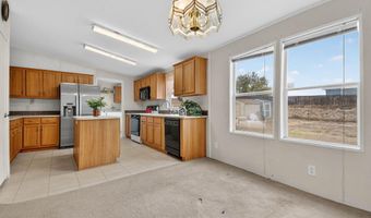 390 Lobo Ln, Chino Valley, AZ 86323