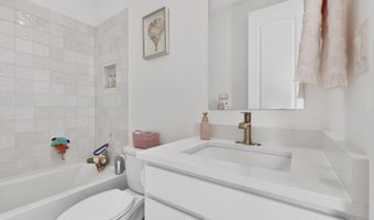 8345 Salinger Way NW, Albuquerque, NM 87120