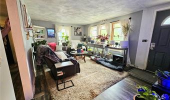 5 Martin St, Coventry, RI 02816