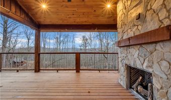 412 White Eagle Trl, Banner Elk, NC 28604