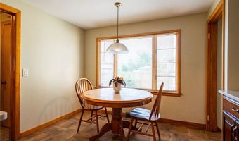 135 Alberta Dr, Amherst, NY 14226