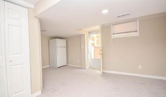 9107 LINDALE Dr, Bethesda, MD 20817