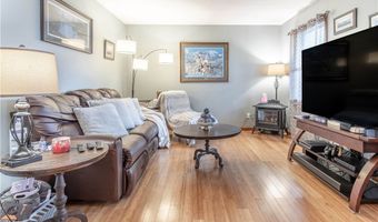 1 Carol Dr, Adams, NY 13605