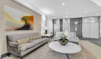 1225 MARTHA CUSTIS Dr 914, Alexandria, VA 22302
