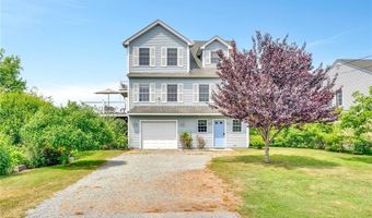 8 Green Acres Dr, Narragansett, RI 02882