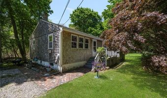 10 Summer St, Jamestown, RI 02835