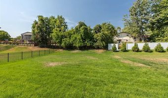 3336 Vine Clad Hill Dr, Arnold, MO 63010