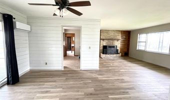 23537 Farm Road 2080, Aurora, MO 65605