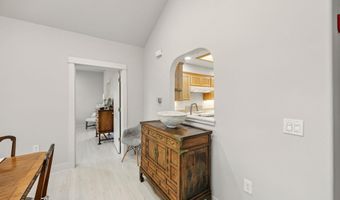 969 Golden Aspen Pl, Ashland, OR 97520