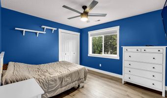 8805 NE 179TH St, Battle Ground, WA 98604