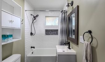 1640 Cranston St, Cranston, RI 02920