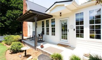 2345 Seagraves Mill Rd, Hull, GA 30646