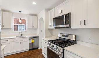 6608 Shenandoah, Allen Park, MI 48101