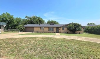 2015 Willard Dr, Altus, OK 73521