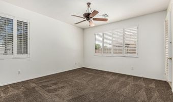 162 W RAVEN Dr, Chandler, AZ 85286