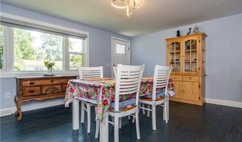 43 Deerfield Dr, Warwick, RI 02886
