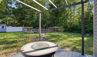 8405 E Patrick Henry Rd, Ashland, VA 23005