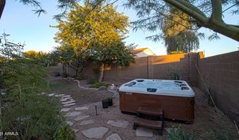 42715 N COURAGE Trl, Anthem, AZ 85086