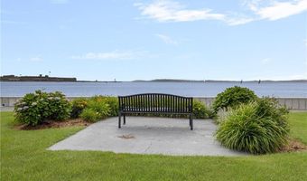 306 America, Newport, RI 02840