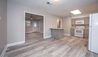 206 Beverly Dr, Ocean Springs, MS 39564
