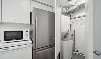 1302 RHODE ISLAND Ave NW #B, Washington, DC 20005