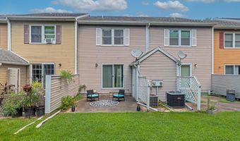 4 FRANKLIN Sq, Berlin, MD 21811
