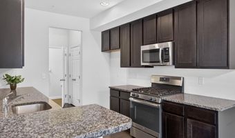 1497 CASPIAN St, Allentown, PA 18104