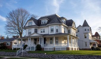 35 Ocean Blvd 5, Atlantic Highlands, NJ 07716