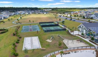 302 Castaway Dr, Bluffton, SC 29910