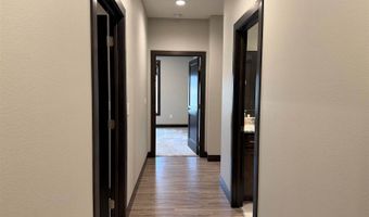 640 S 9th St, Akron, IA 51001