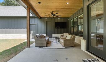 2009 Sunstone Dr, Alexander, AR 72002