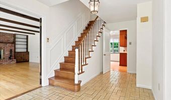 805 LEWIS Ln, Ambler, PA 19002