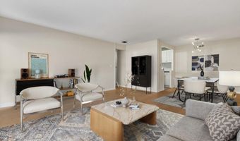 4970 BATTERY Ln 108, Bethesda, MD 20814