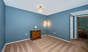433 CHRISTOPHER Ave 34, Gaithersburg, MD 20879