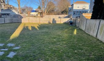 67 Hall Ave, Newport, RI 02840