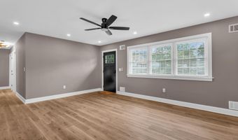 23 Georgetown Blvd, Barnegat, NJ 08005