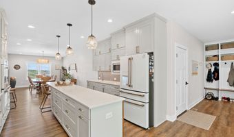 114 Tradition Dr, Polk City, IA 50226