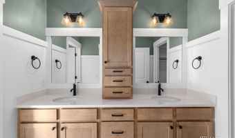 11386 Shoreline Dr 114, Allendale, MI 49401