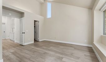 12 Chickadee Ln, Aliso Viejo, CA 92656