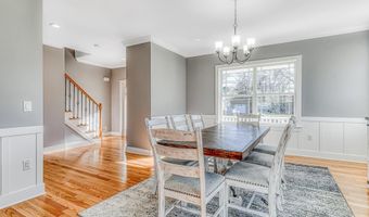 472 Muller Ave, Bayville, NJ 08721