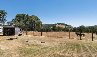 9267 7R Bar Rd, Angels Camp, CA 95222