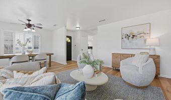2202 Greenbrier Dr, Oceanside, CA 92054