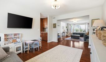 5 Tradewinds Ave, Barnegat, NJ 08005