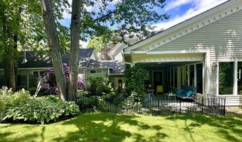58 Church St, Belfast, ME 04915